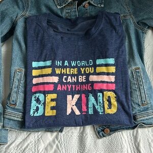 In a world where u can be anything be kind ❤️ BOGO!

Abicard